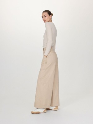 Beige Women's Reserved Wide Leg Trousers | 79843OUAN