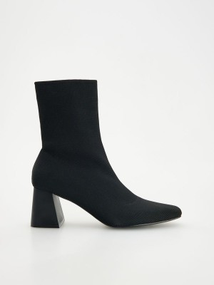 Black Women's Reserved Heeled Ankle Boots | 19826NZTO