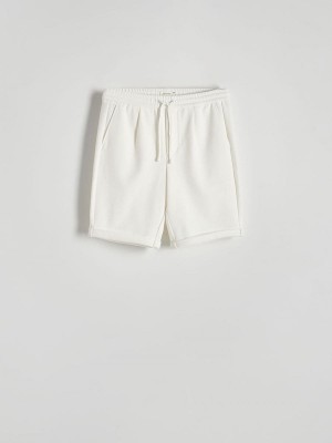 Cream Men's Reserved Regular Shorts | 32195HLTZ