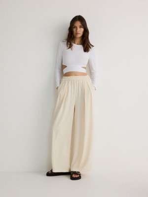 Cream Women's Reserved Wide Leg Trousers | 57612RUWL