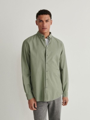 Green Men's Reserved Comfort Fit Shirts | 62509NUYT