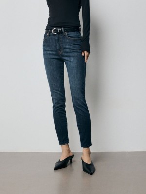 Navy Women's Reserved Sculpt Jeans | 30475CVQS