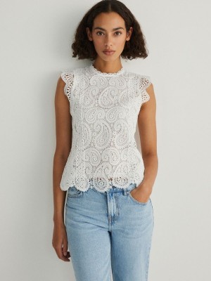 White Women's Reserved Lace Shirts | 06123EULX