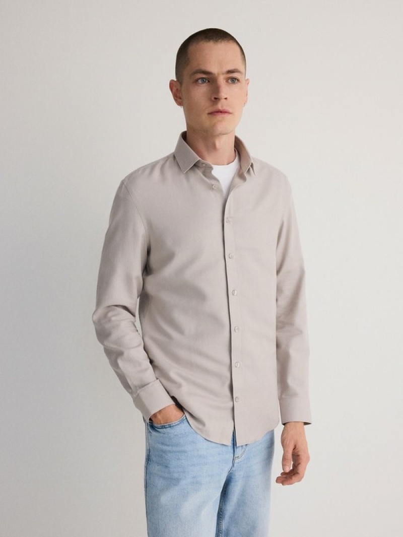 Beige Men's Reserved Slim Fit Plain Shirts | 35976TSXP