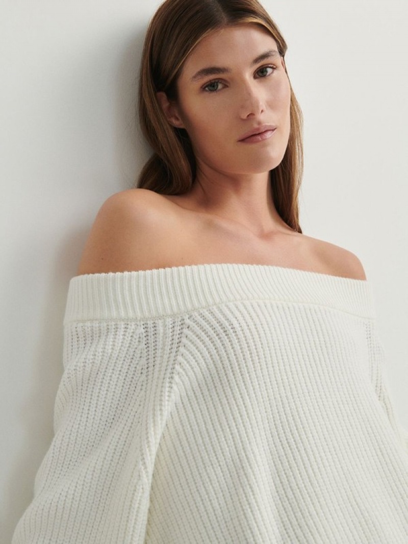 Beige Women's Reserved Fine Knit Sweaters | 24971ANUH