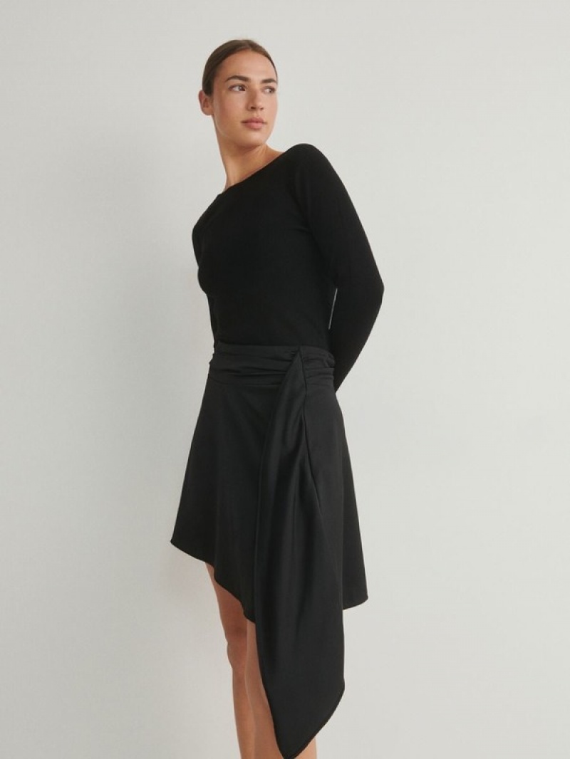 Black Women's Reserved Asymmetric Hem Skirts | 70684EFTW