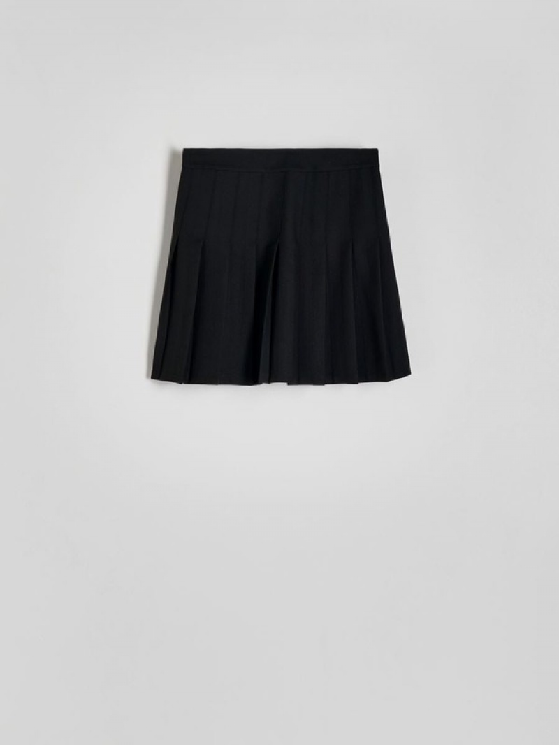 Black Women's Reserved Pleated Mini Skirts | 54276SVXH