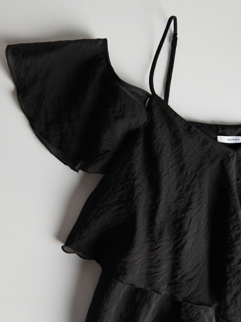 Black Women's Reserved Ruffle T-shirts | 10489RNHG