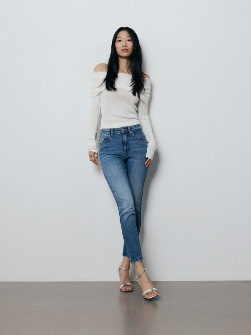 Blue Women's Reserved Sculpt Jeans | 34065QZLN