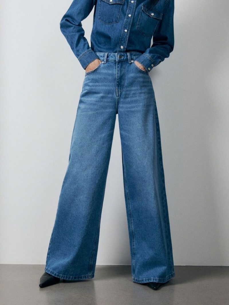 Blue Women's Reserved Wide Leg Jeans | 01657KINU