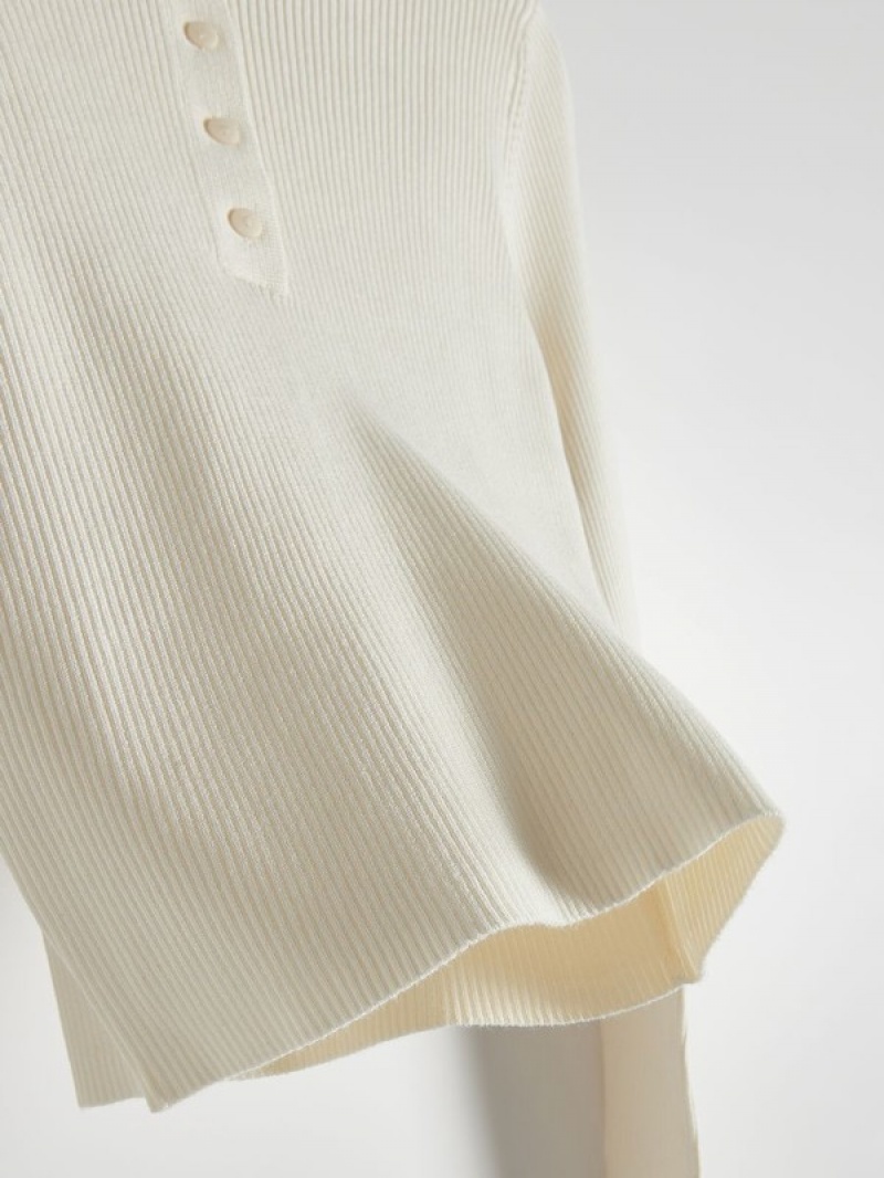 Cream Women's Reserved Polo Sweaters | 40315XIQW