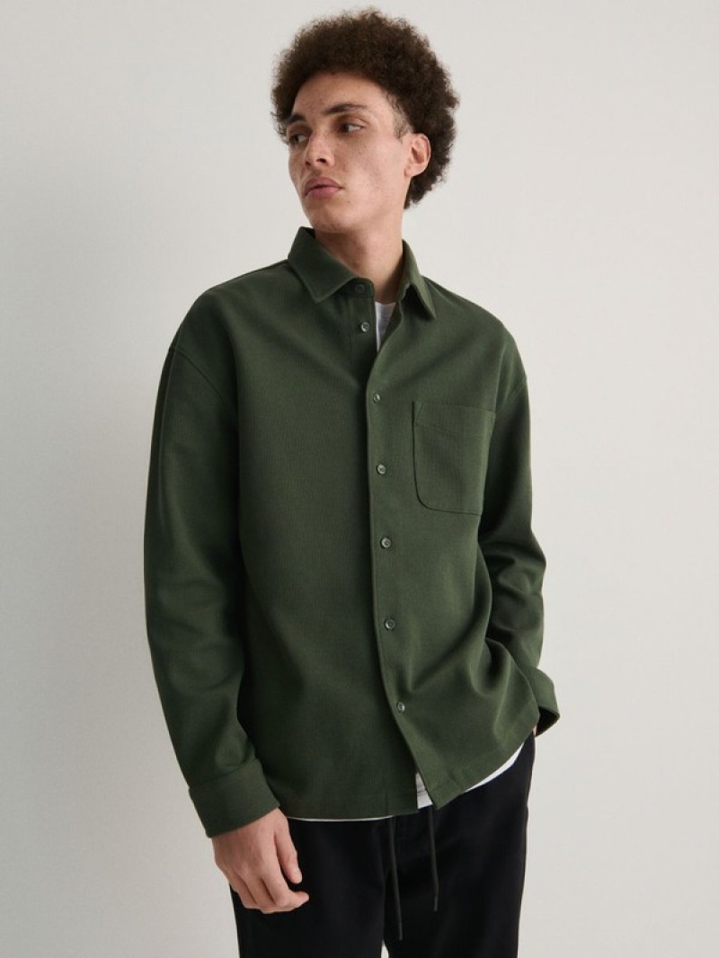 Dark Green Men's Reserved Comfort Fit Shirts | 27159OUCL