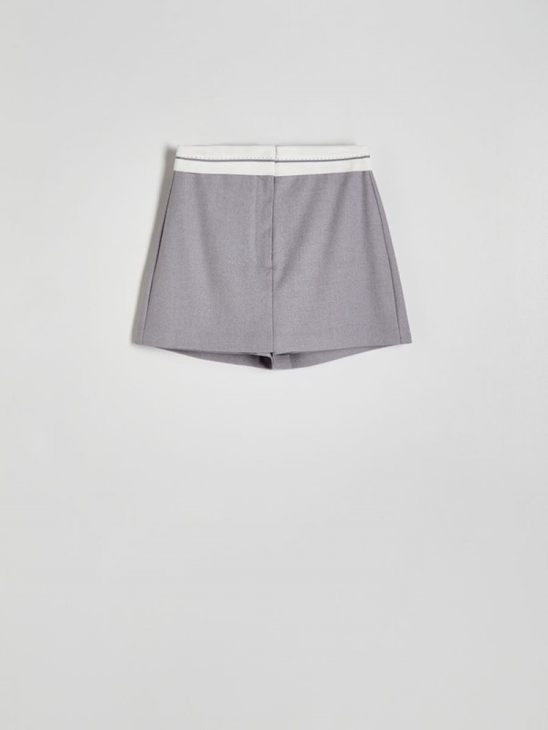 Dark Grey Women's Reserved Viscose Rich Shorts | 68150YLGT