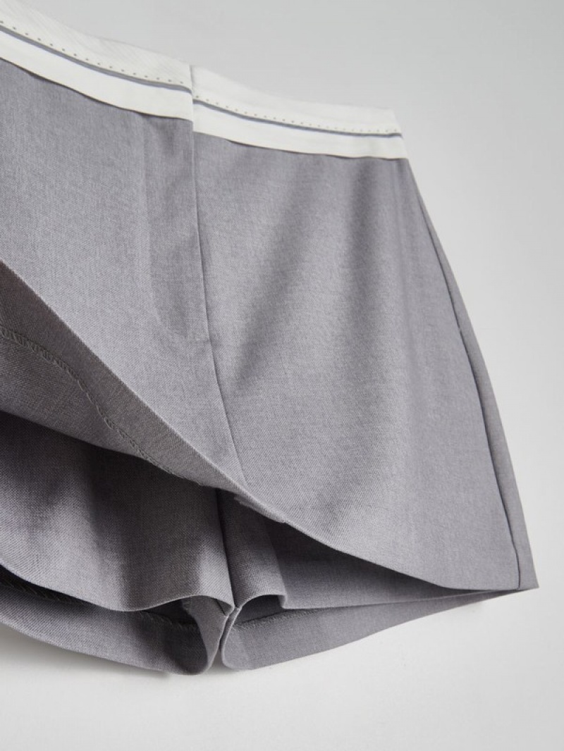 Dark Grey Women's Reserved Viscose Rich Shorts | 68150YLGT