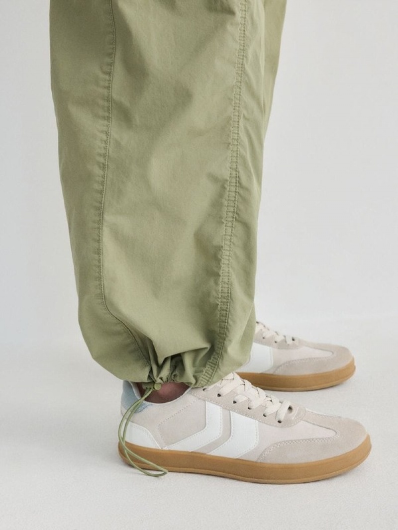 Green Women's Reserved Cargo Trousers | 15784SQFY