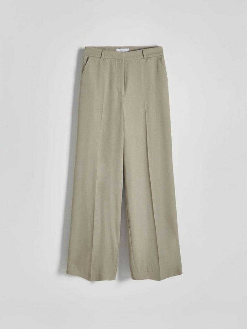 Green Women's Reserved Cargo Trousers | 86314INBK