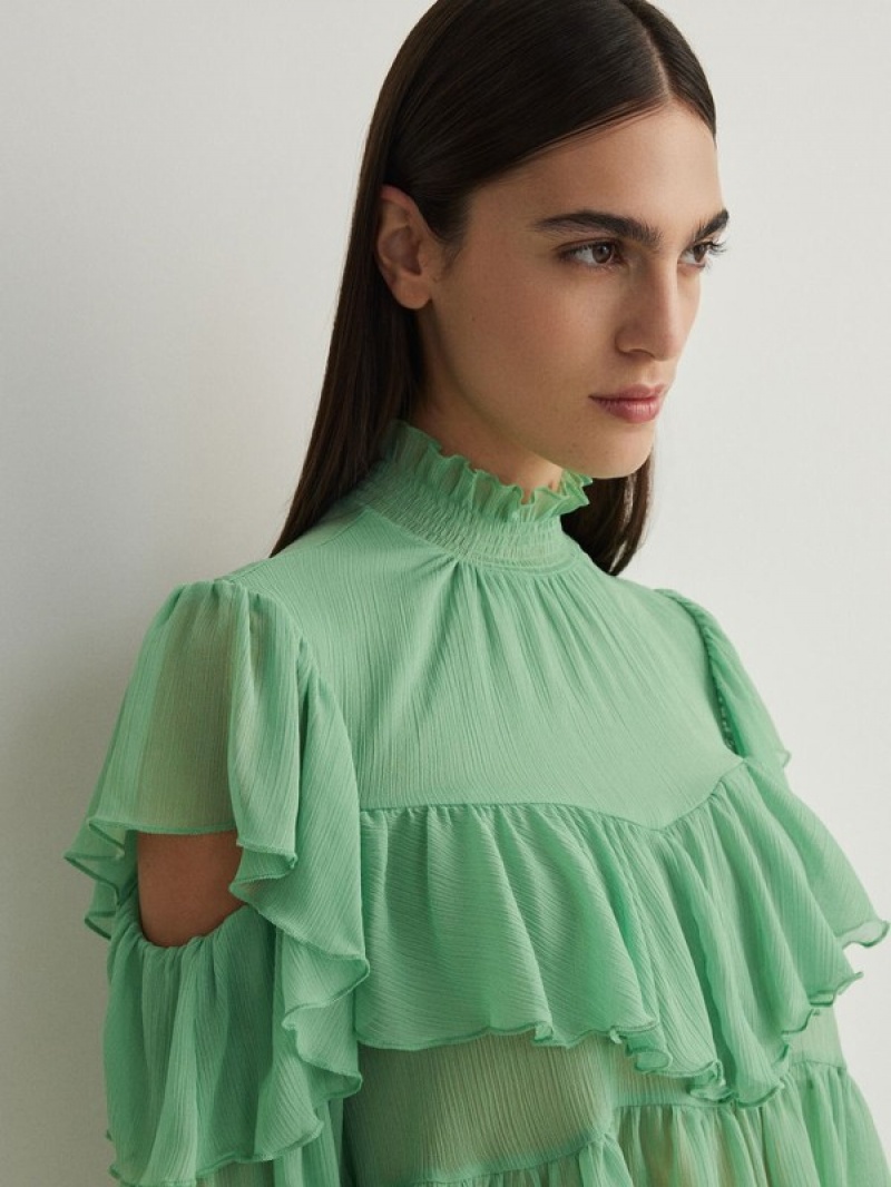 Green Women's Reserved Ruffle Shirts | 97103RVZP