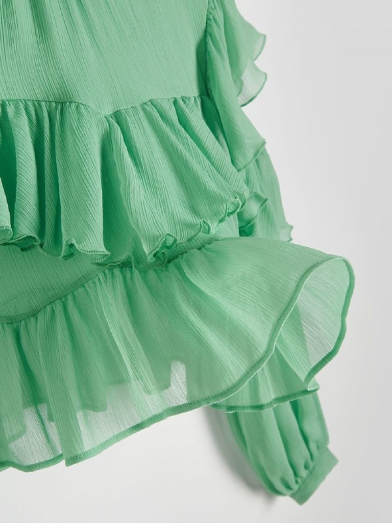 Green Women's Reserved Ruffle Shirts | 97103RVZP