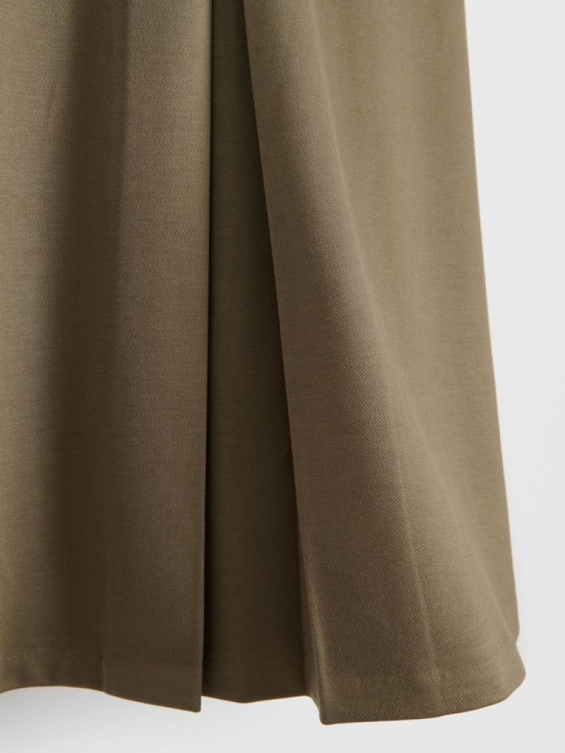 Green Women's Reserved Slit Skirts | 78360LUMP