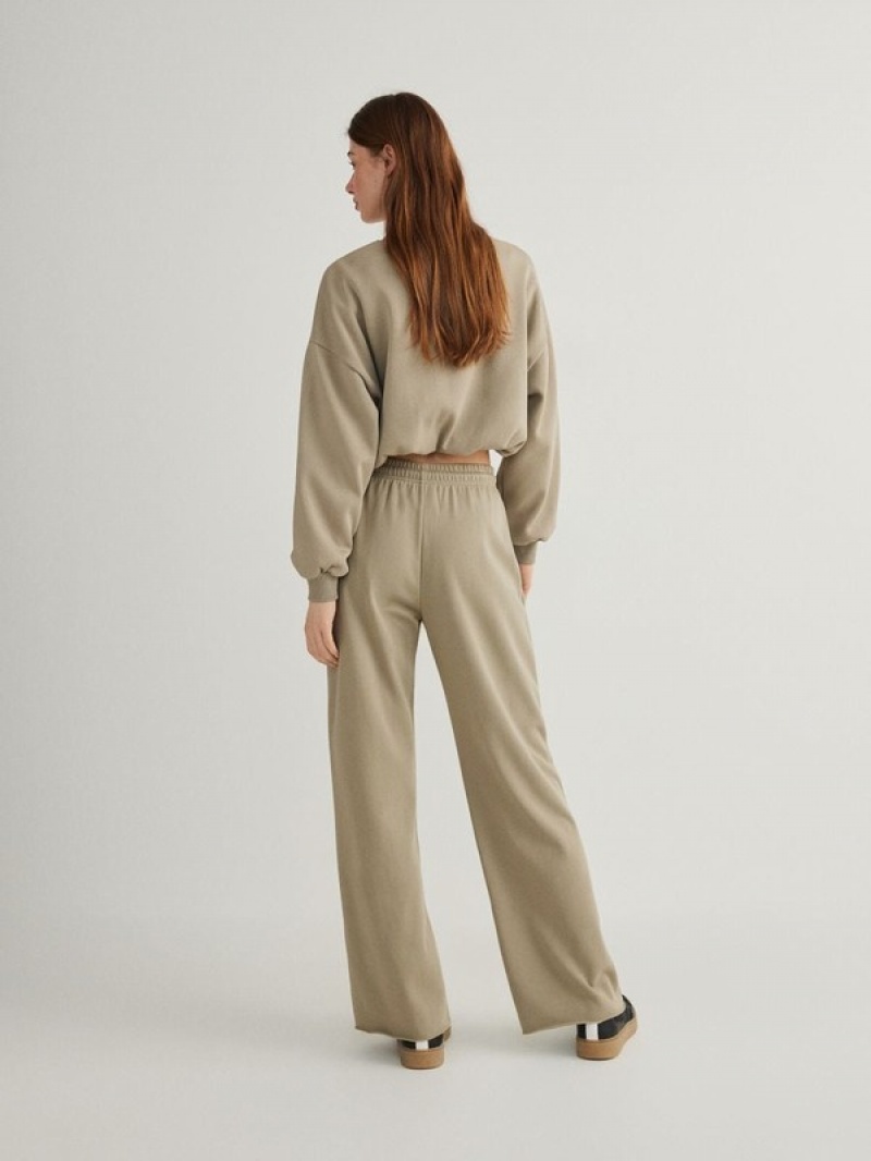 Green Women's Reserved Wide Leg Trousers | 64091HCJB