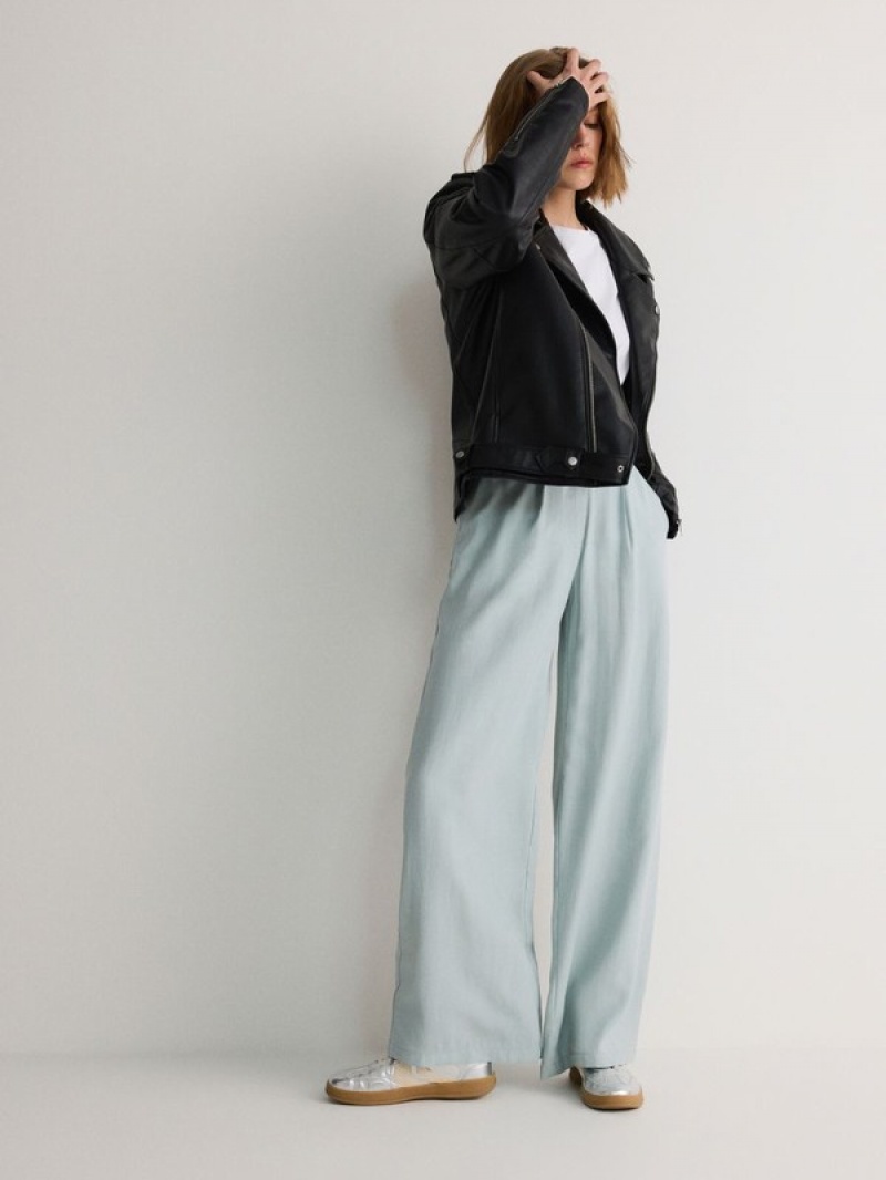 Green Women's Reserved Wide Leg Trousers | 70245TVSF