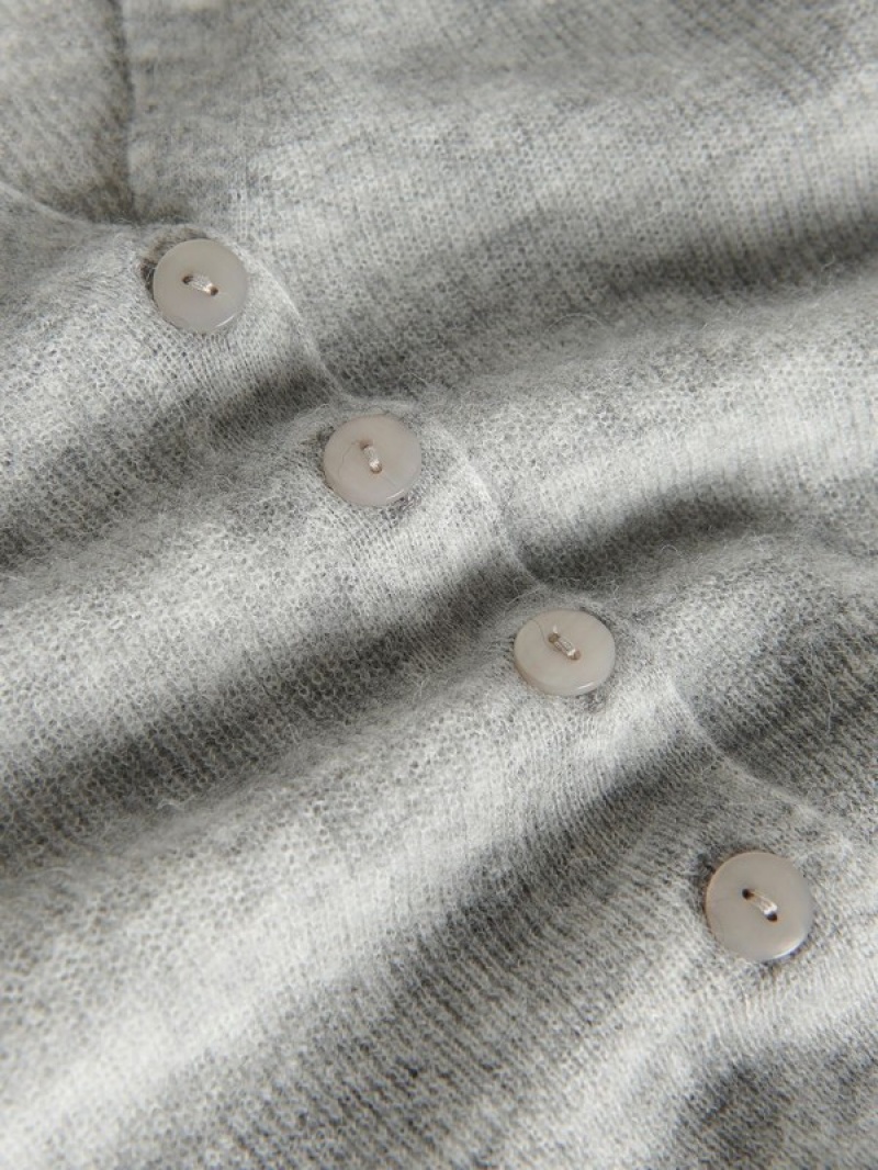 Light Grey Women's Reserved Button Down Cropped Sweaters | 61759CKPM