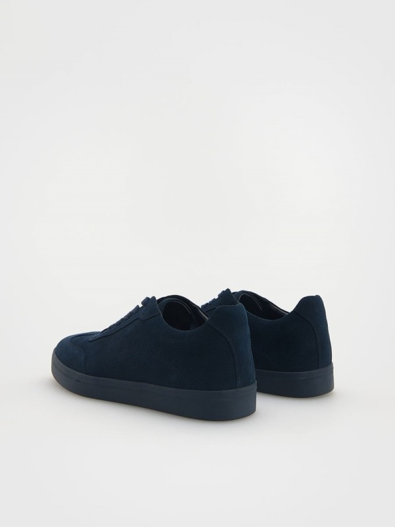 Navy Men's Reserved Leather Rich Shoes | 28950YRNQ