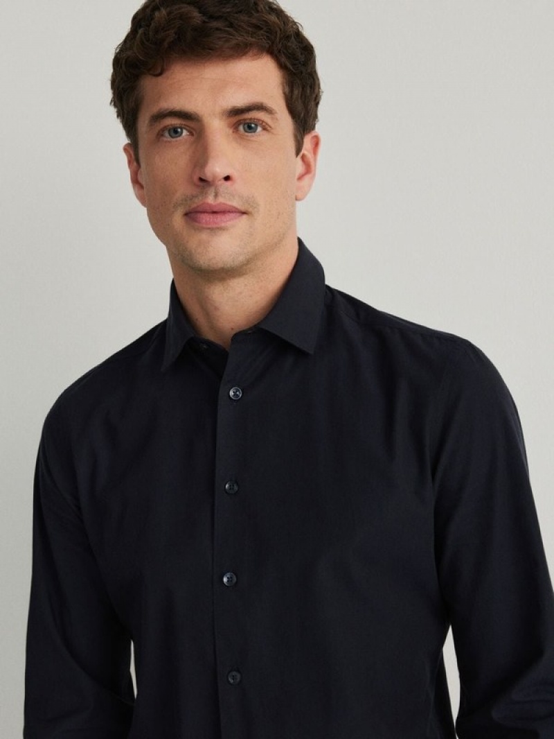 Navy Men's Reserved Slim Fit Shirts | 42607EWLM