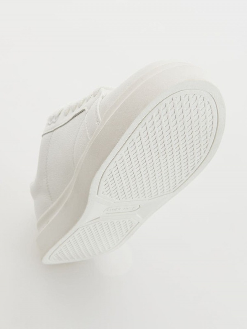 White Men's Reserved Leather Rich Shoes | 87561PBDO