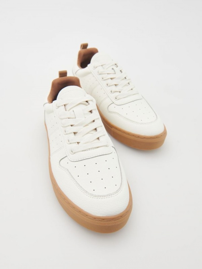 White Men's Reserved Leather Rich Shoes | 62915RGHE