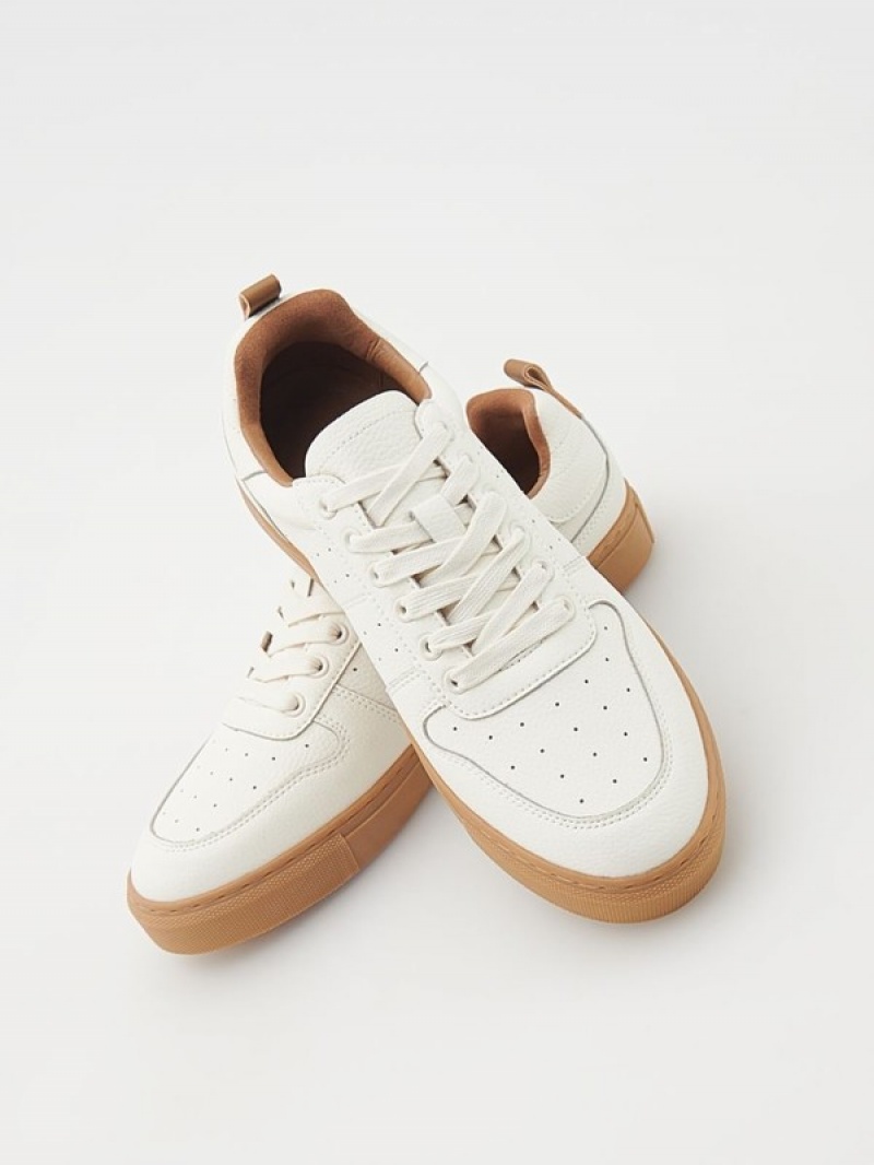 White Men's Reserved Leather Rich Shoes | 62915RGHE