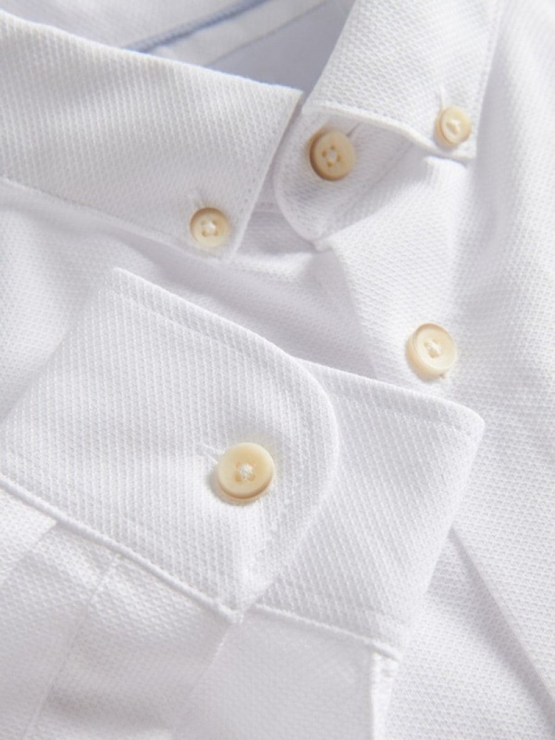 White Men's Reserved Regular Fit Cotton Shirts | 90816FCDO