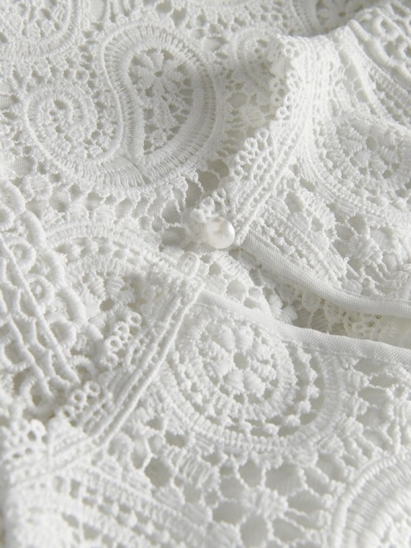 White Women's Reserved Lace Shirts | 06123EULX