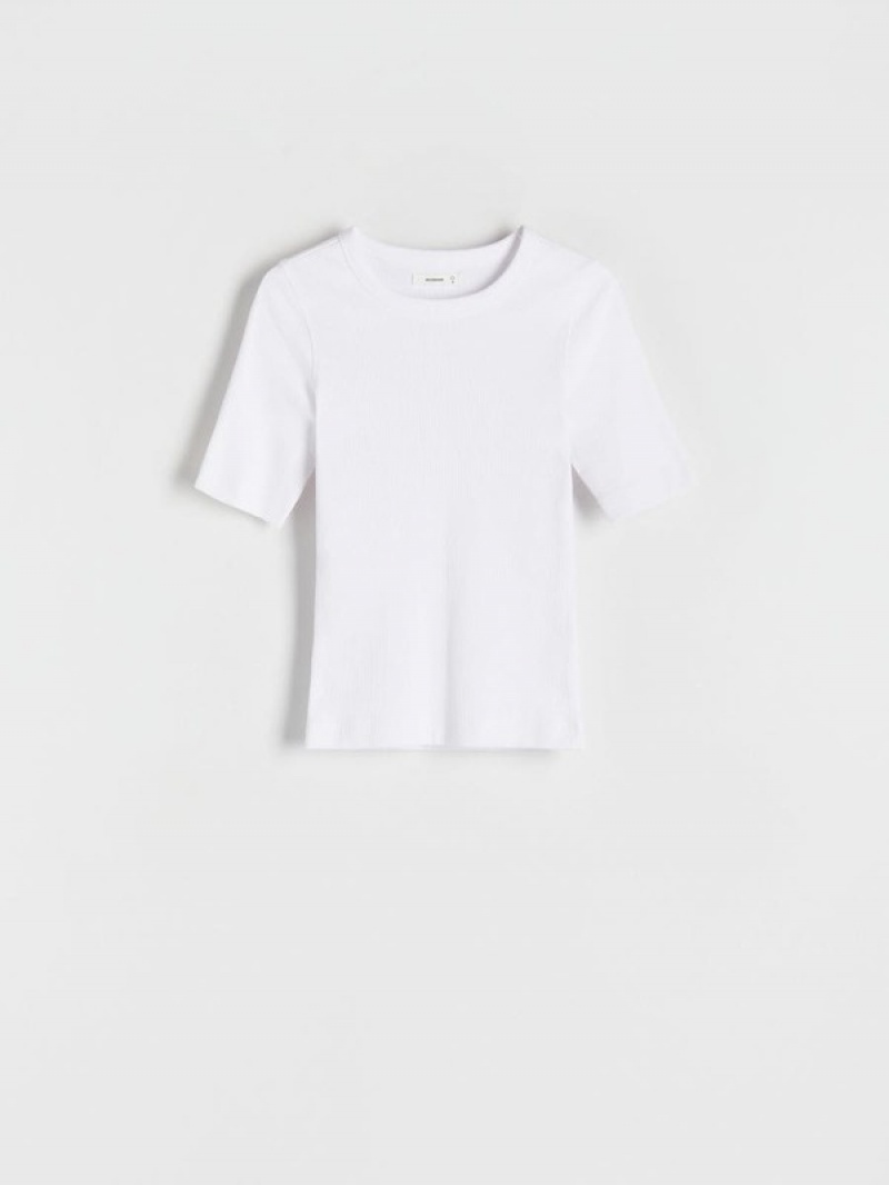 White Women's Reserved Slim Fit T-shirts | 13472ULNQ